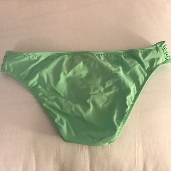 Victoria’s Secret The Knockout bikini bottoms - Picture 5 of 6